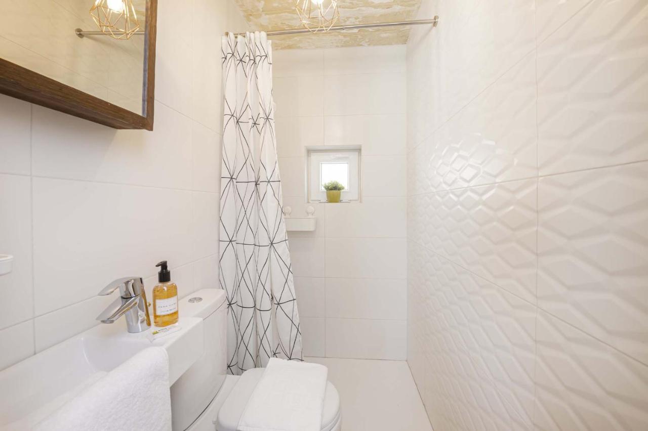 Oleandra Holiday Home Ghasri  Екстер'єр фото